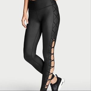 NWOT! Victoria Sport Knock our Tights!